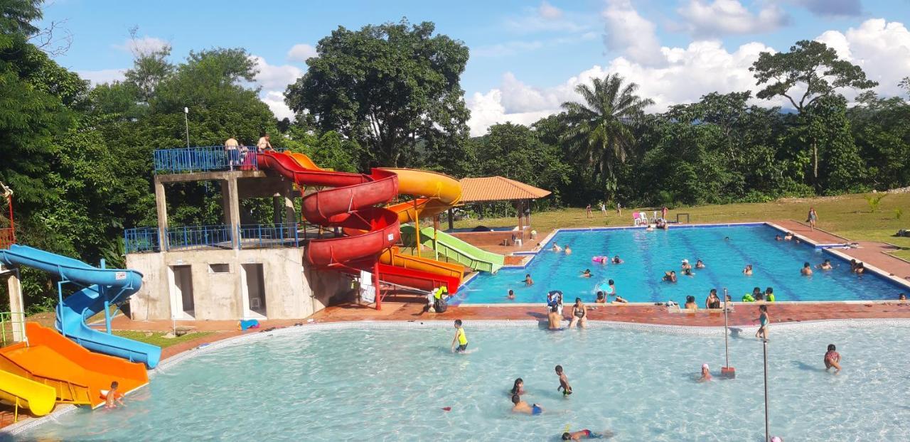 Las Bioma'S Aqua-Park Hotel Вила Тунари Екстериор снимка